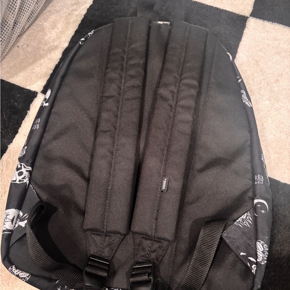 Vans x Santa Cruz Old Skool III Skulls Black Backpack - Picture 3 of 3